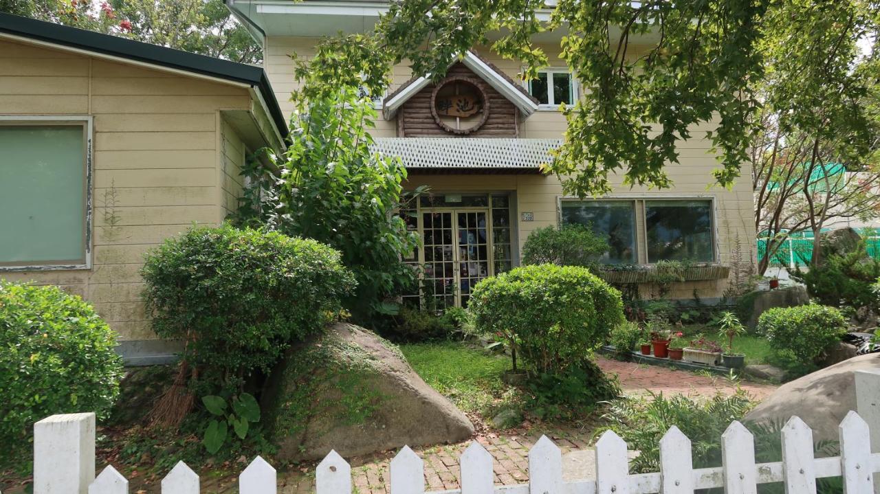 לינה וארוחת בוקר צ'ישאנג Chpn House מראה חיצוני תמונה